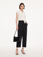 [Preview] Elastic Back Waist Women Tapered Cropped Pants GOELIA