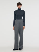 Machine Washable Wool Turtleneck Women Knit Top GOELIA