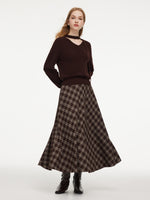[Preview] V-Neck Knit Top And Plaid Skirt Two-Piece Set With Ribbon GOELIA