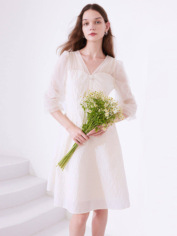 White Mesh Half-Sleeve V-neck Jacquard Dress GOELIA