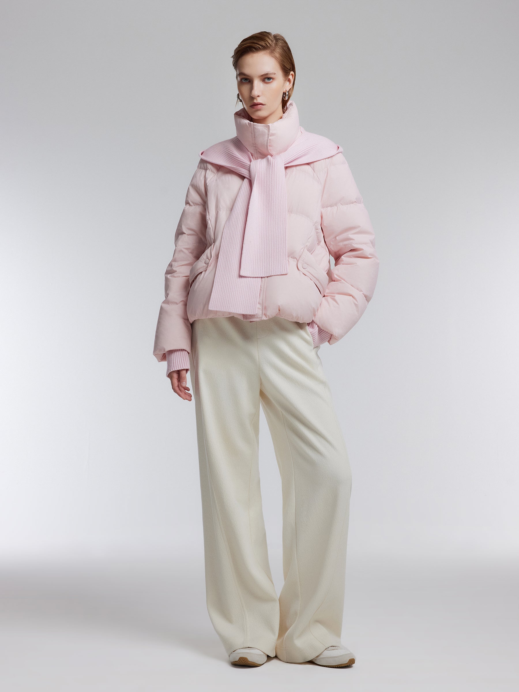 [Preview] Goose Down Cropped Jacket With Detachable Knit Hood GOELIA