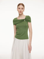 Lyocell Blend Off Shoulder Women Knit Top With Detachable Magnetic Flower GOELIA