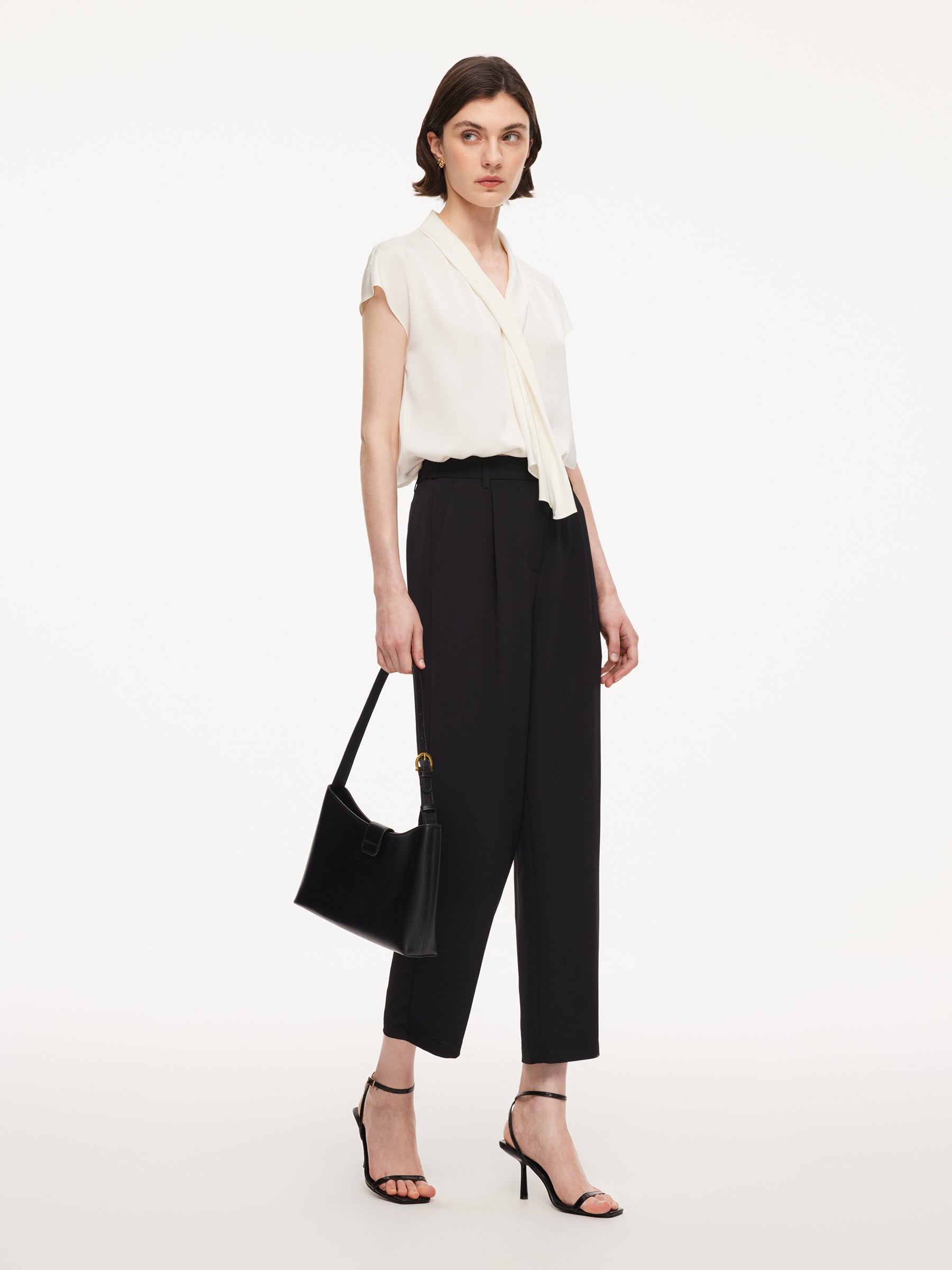 Four-Way Stretch Women Tapered Cropped Pants GOELIA