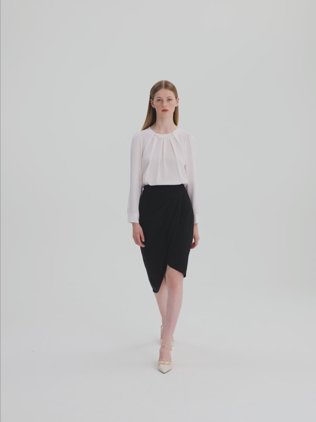 Blouse tissée en acétate avec chaîne de perles