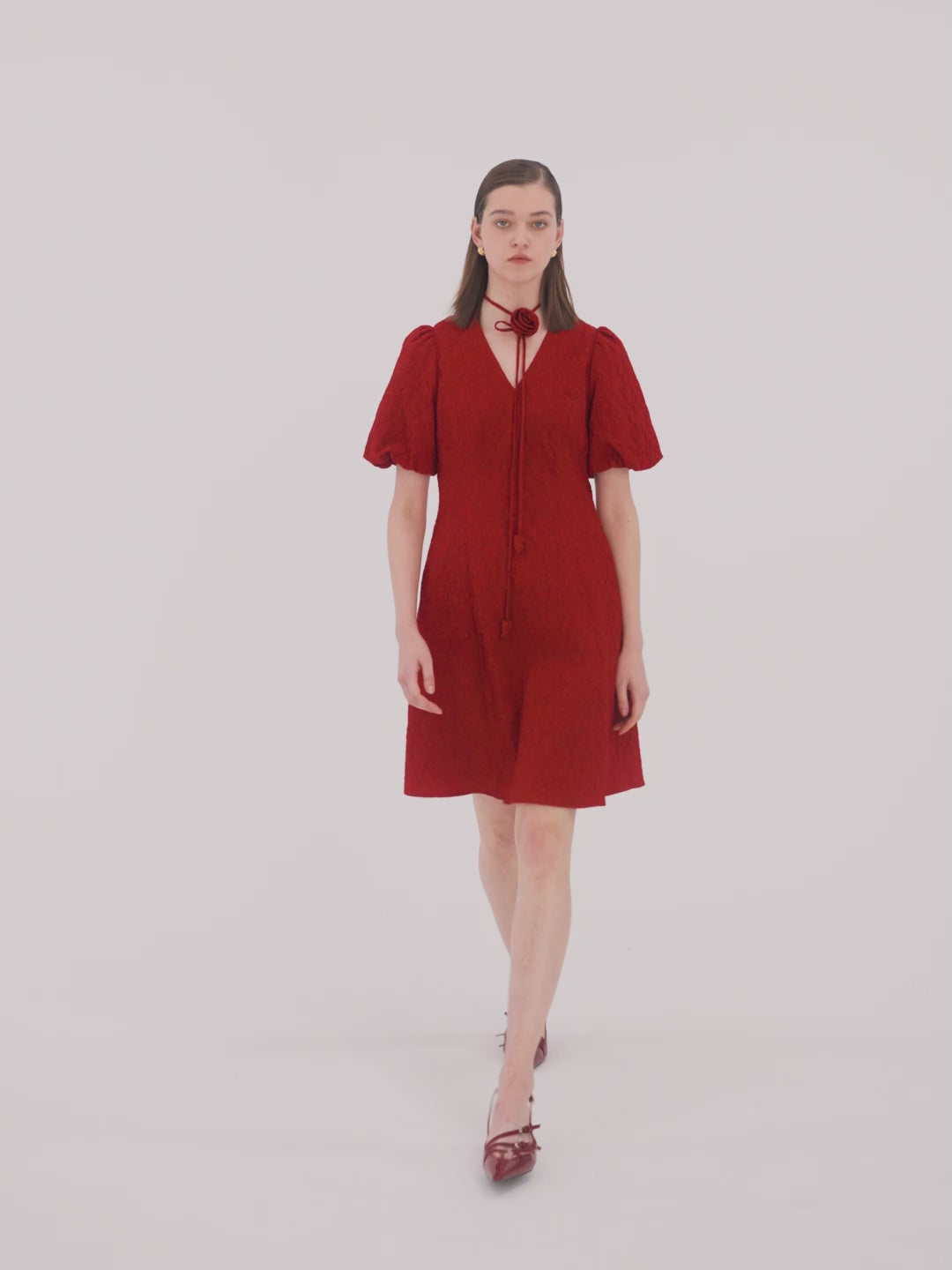 Mini-robe jacquard à col en V pour femme avec ceinture rose 3D